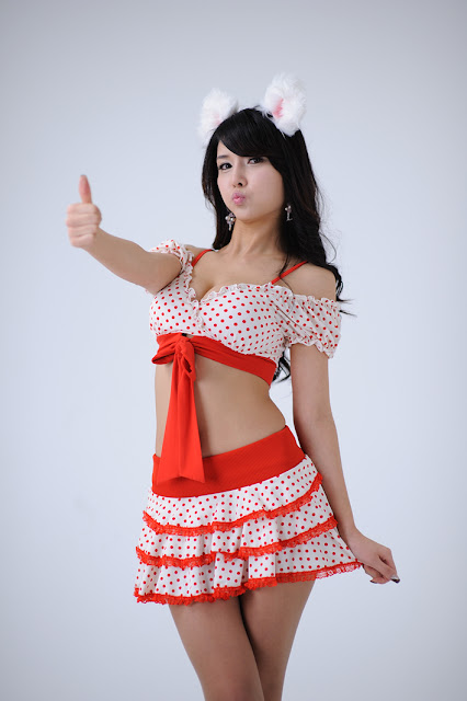 Idolretouch Sexy Korean Model Cha Seon Hwa 차선화 In Mini Skirt